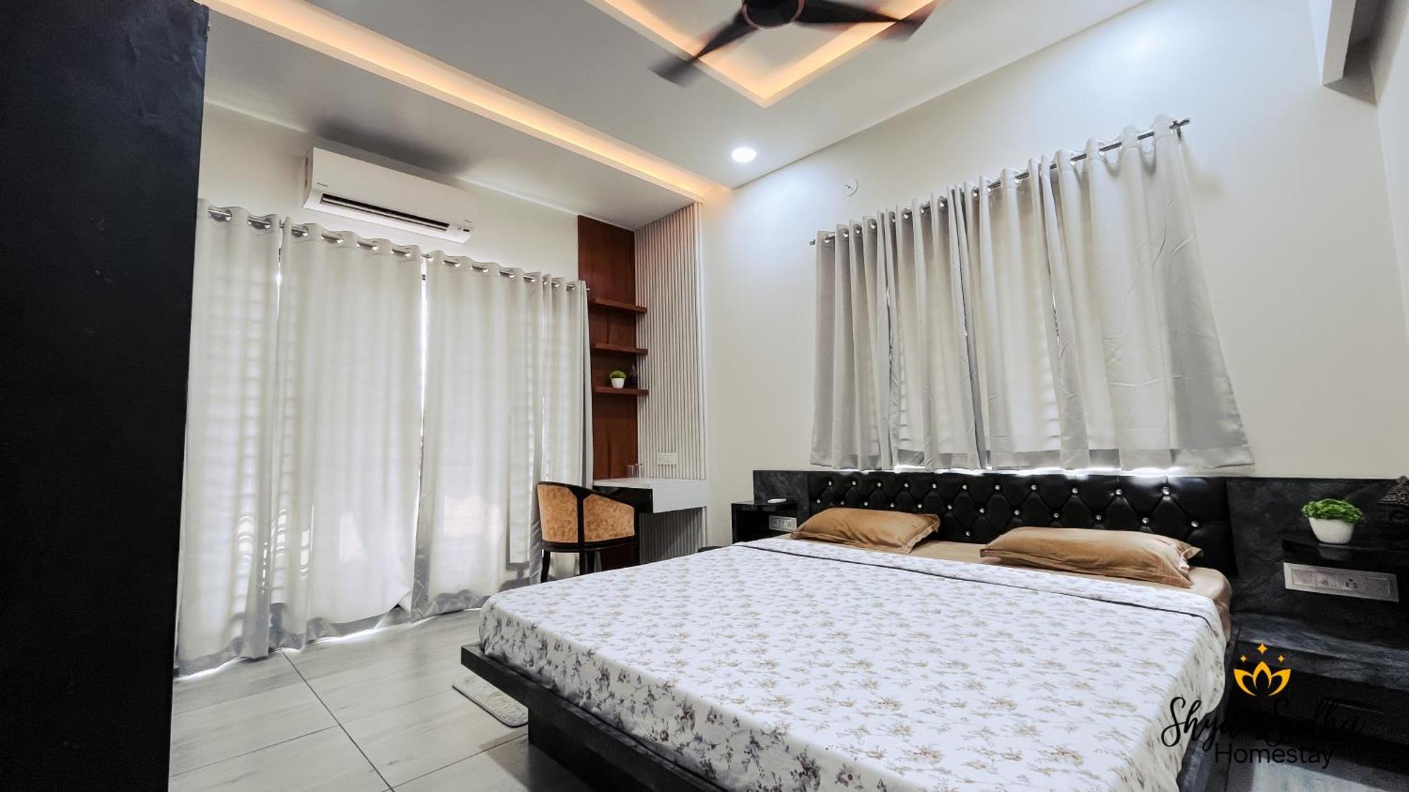 Shyam Sudha Home Stay Ujjain Buitenkant foto
